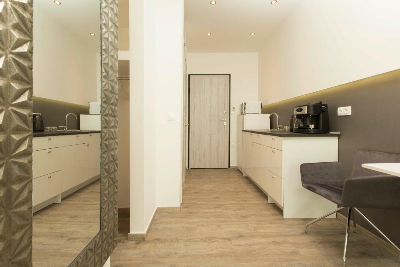 Hermes Studio Apartment Thessaloníki Luaran gambar